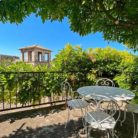 Le Jardin Des Estugnes * 沃格于埃