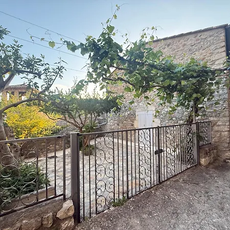 Le Jardin Des Estugnes